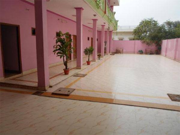 Hotel Rich Garden, Churu 5